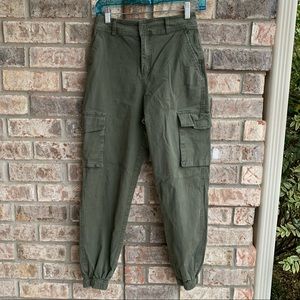 Forever 21 Olive Green Cargo Joggers